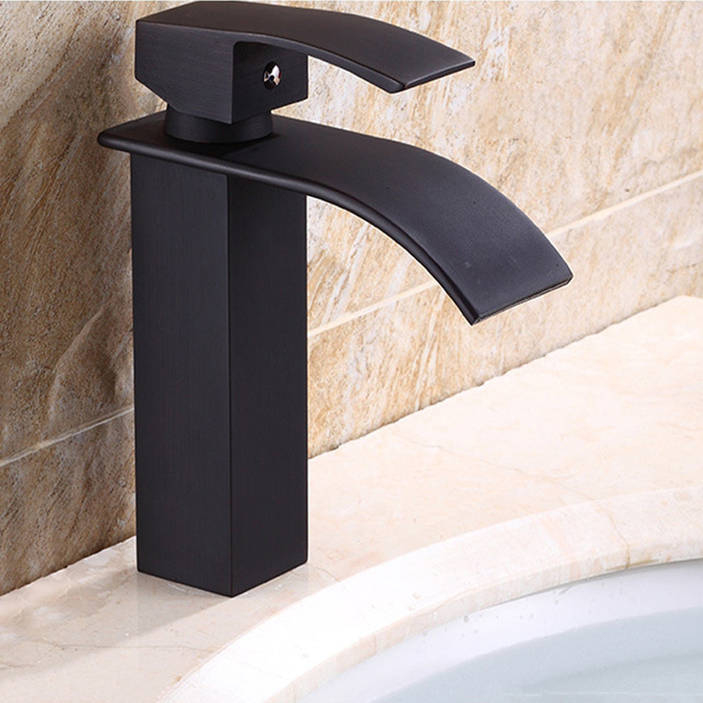 Single Hole Single-Handle Bathroom Faucet in Dark Bronze-M109B