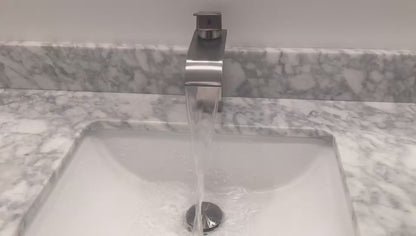Single Hole Single-Handle Bathroom Faucet in Dark Bronze-M109B